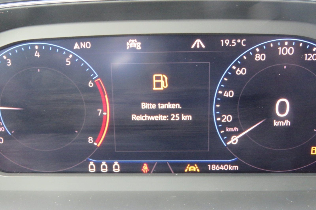 Volkswagen T-Roc 2019 фото 9