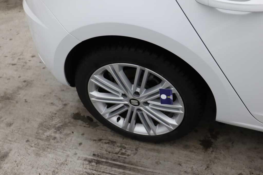 SEAT Leon 2017 фото 11