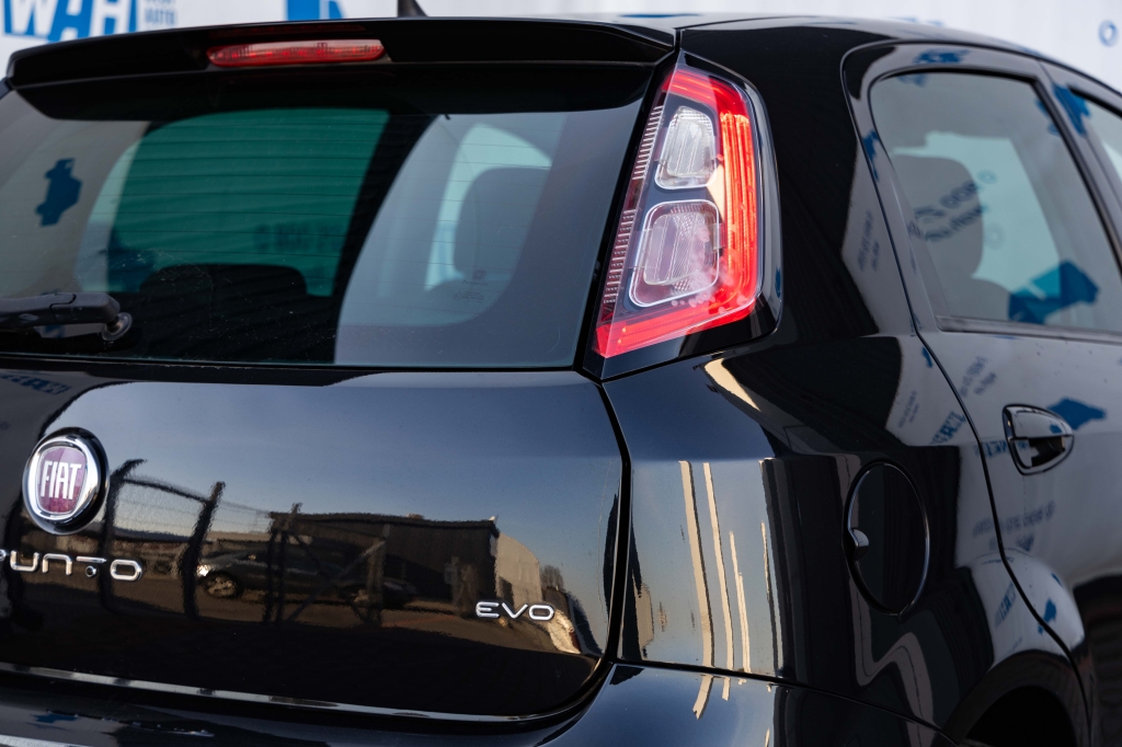 Fiat Punto Evo 2011 photo 7