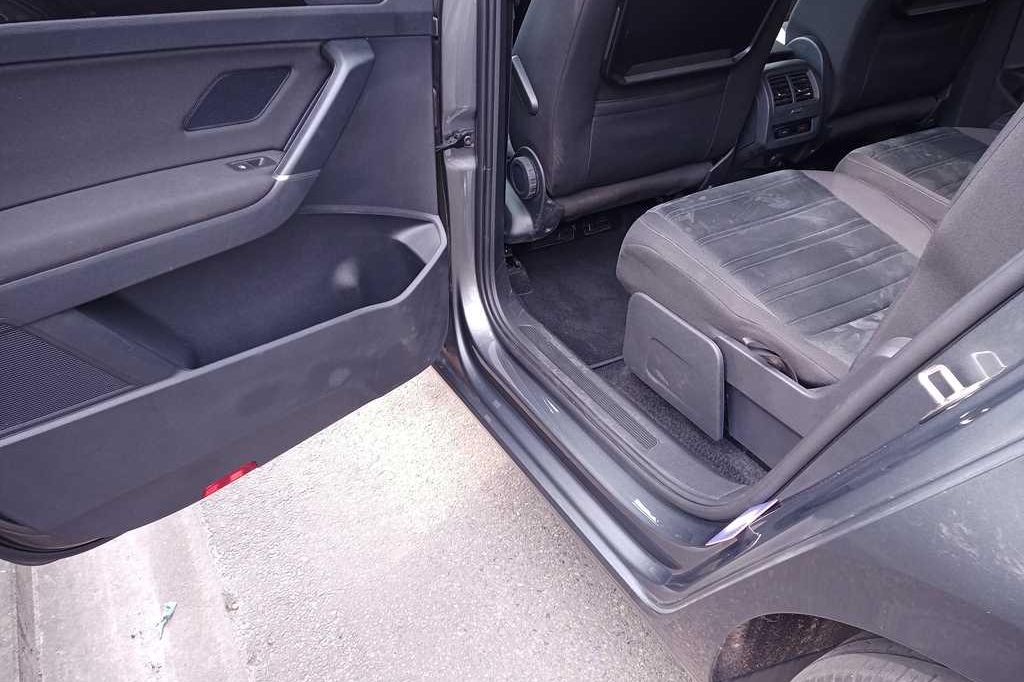 Volkswagen Touran 2017 фото 23