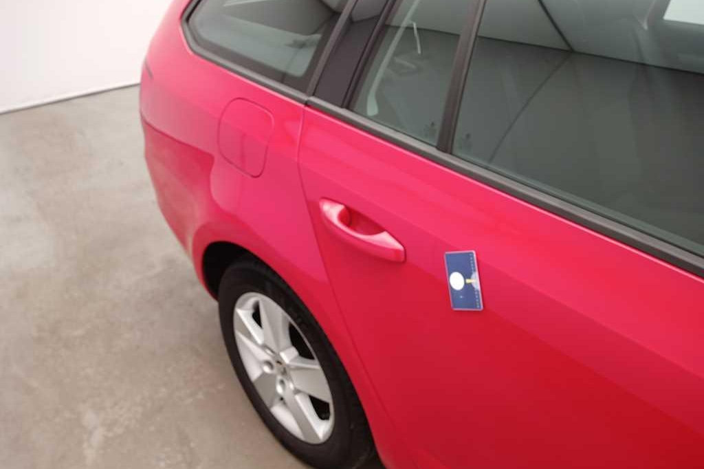 Skoda Octavia Combi 2017 photo 23