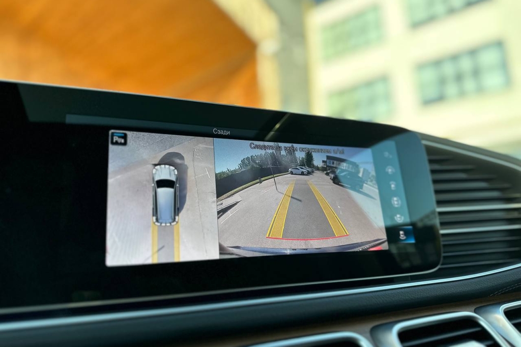 Mercedes-Benz GLS 400 4Matic AMG Package 2022 photo 23