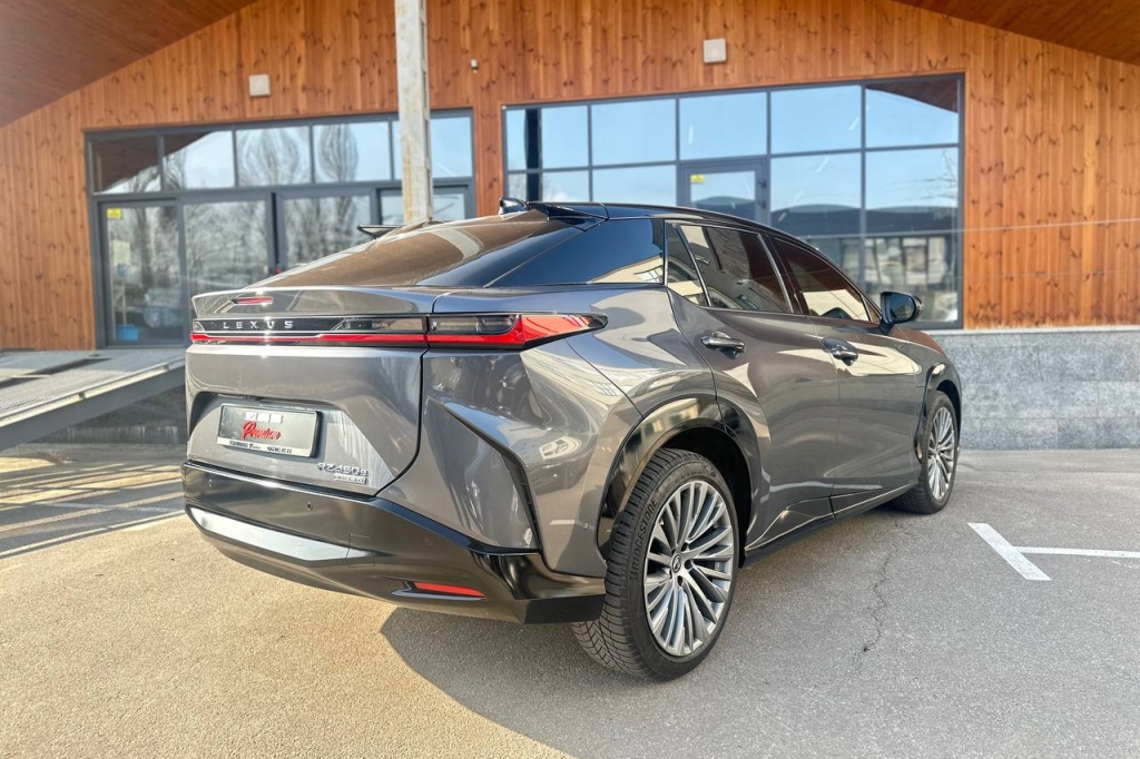 Lexus RZ 450e 2023 photo 6