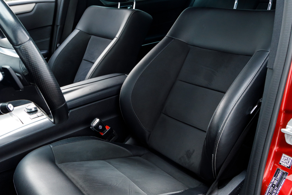 Mercedes-Benz E 220  Bluetec 2015 фото 12