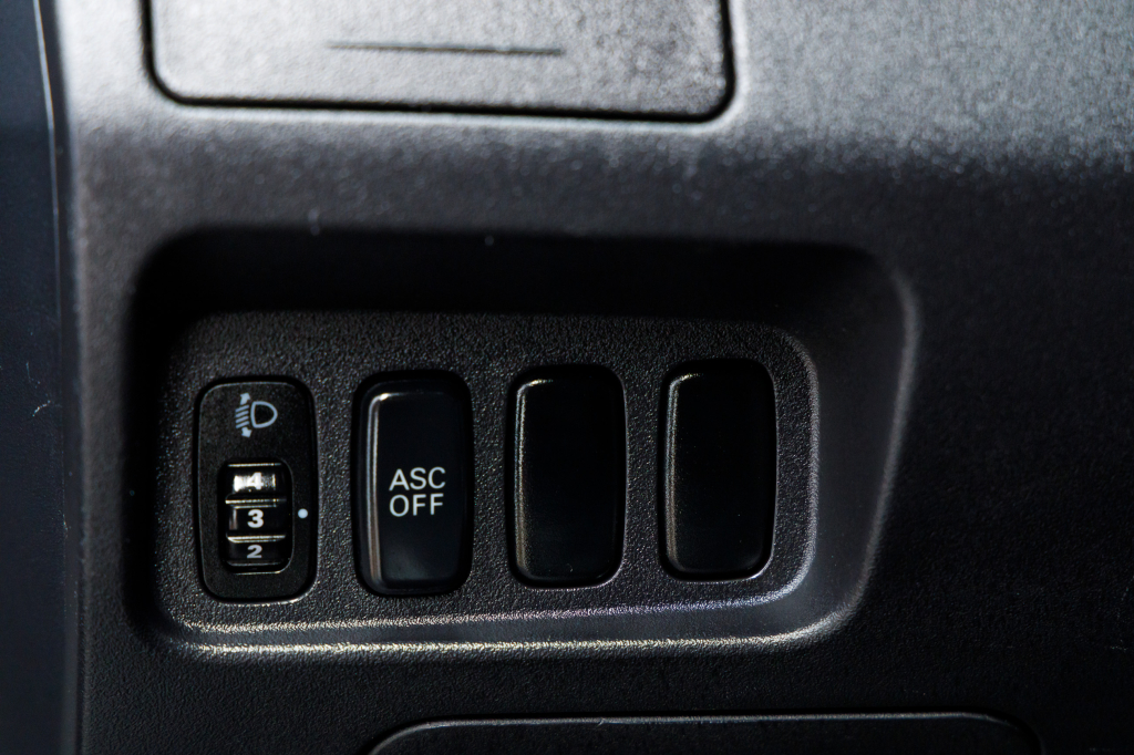 Citroen C-Crosser 4x4 2008 фото 14