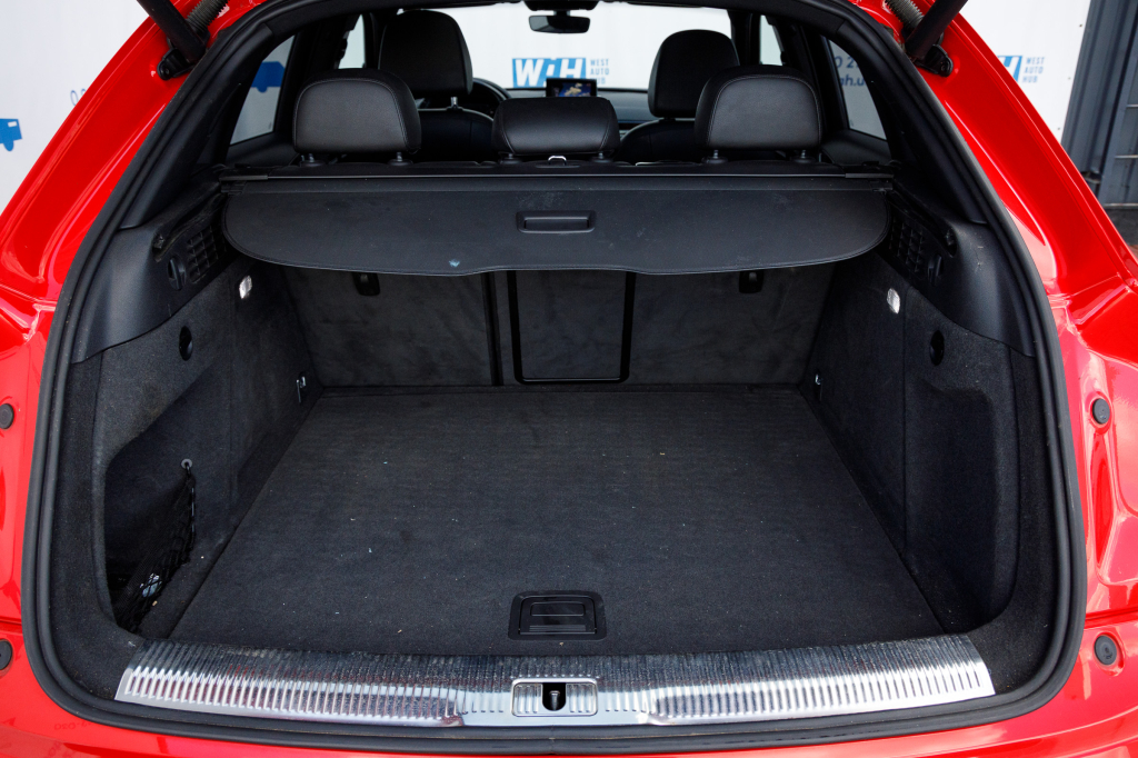 Audi Q3 Prestige S-Line 2015 фото 34