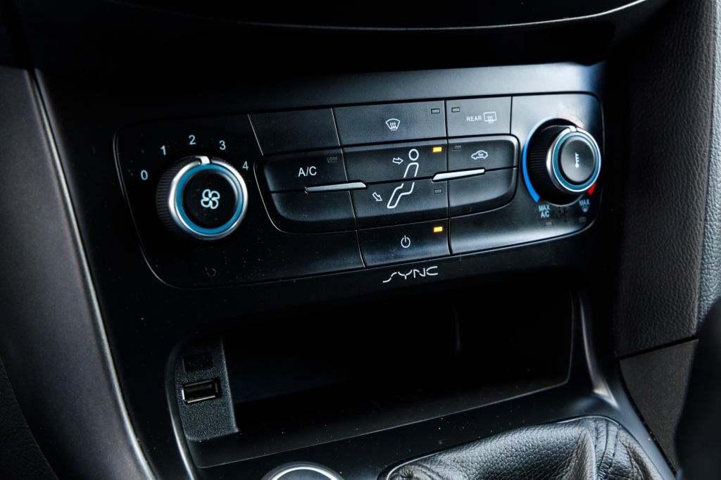 Ford Focus 2016 photo 10