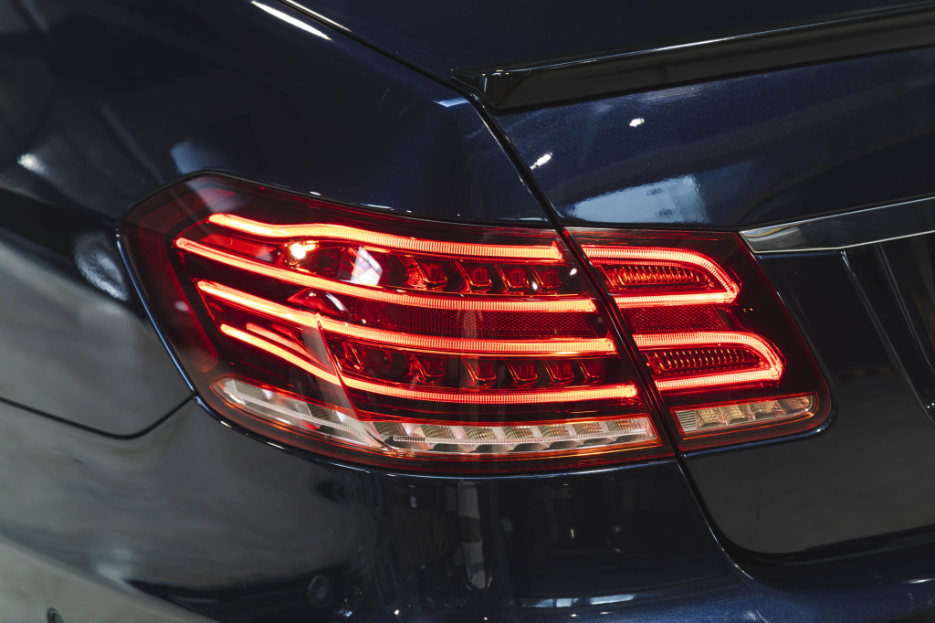 Mercedes-Benz E-Class E350 2014 фото 10