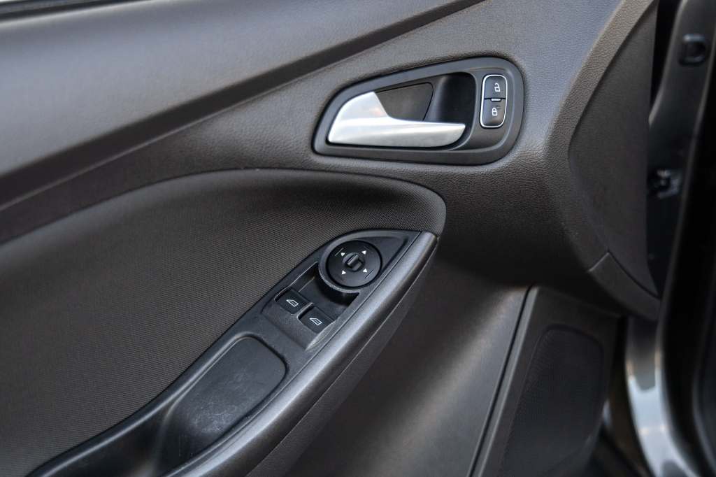 Ford Focus 2016 photo 11