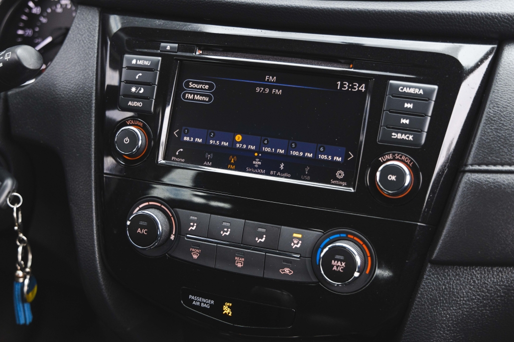 Nissan Rogue S 2018 фото 25