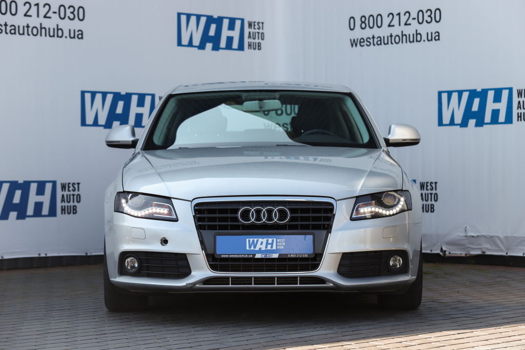 Audi A4 2008 photo 25