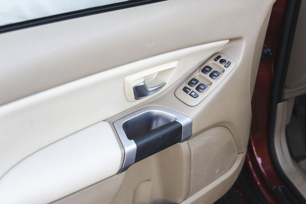 Volvo XC90 2013 фото 12