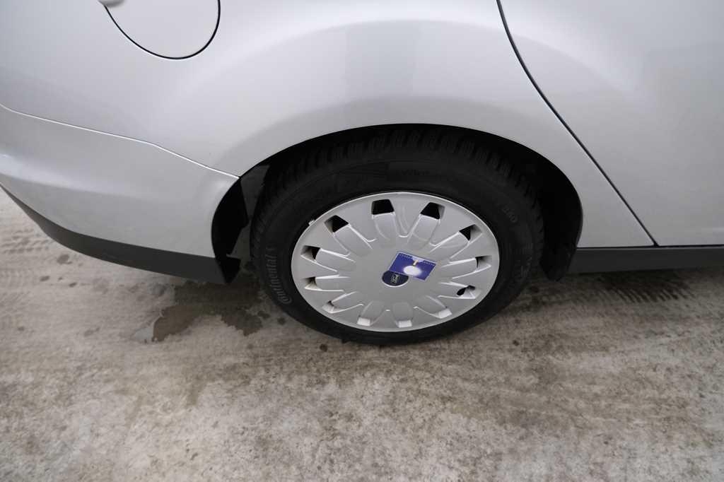 Ford Focus Tunier 2017 photo 43