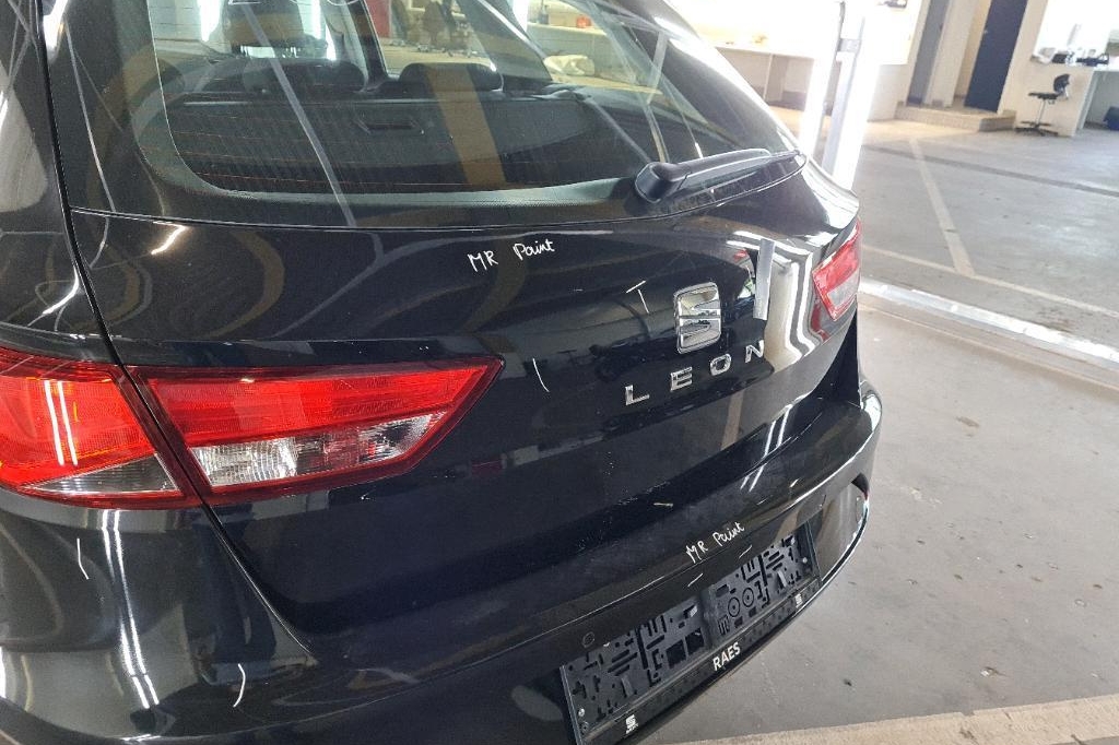 SEAT Leon ST 2018 фото 9