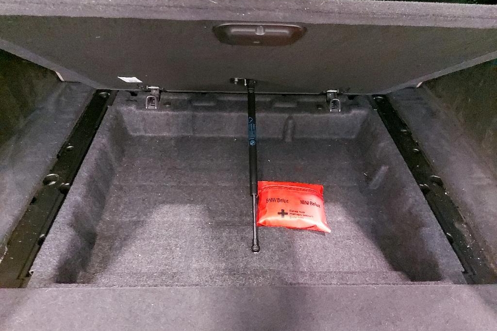 BMW 5er Touring 2018 фото 13