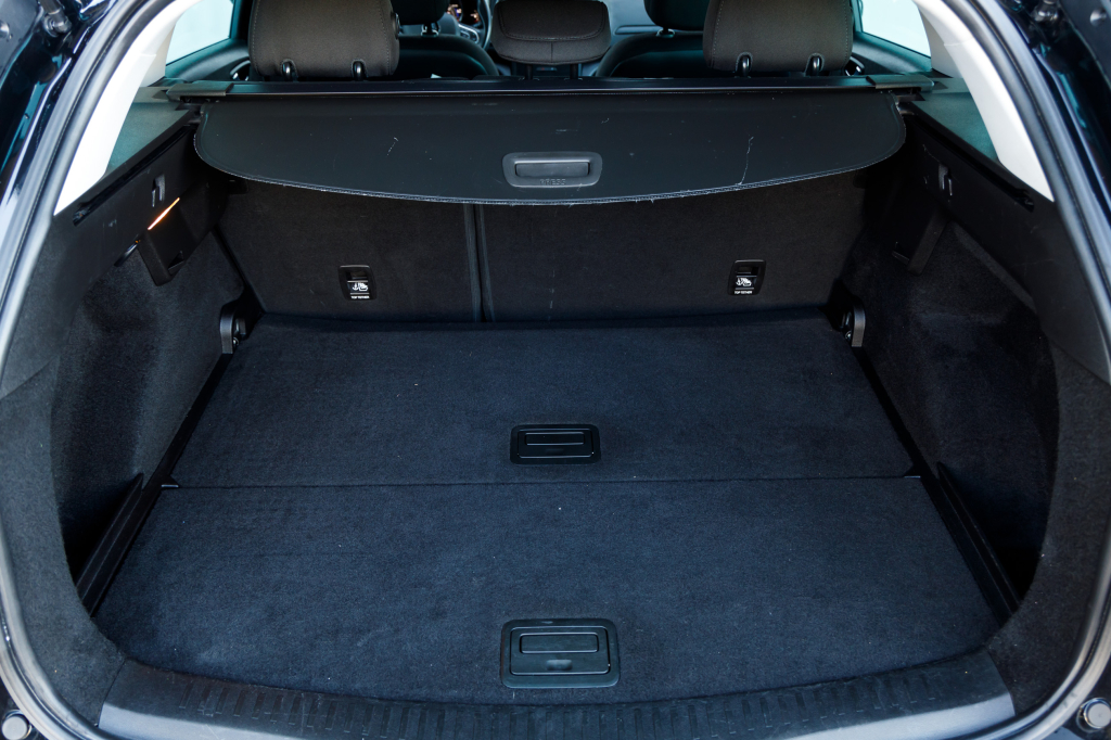 Renault Megane 2017 фото 10