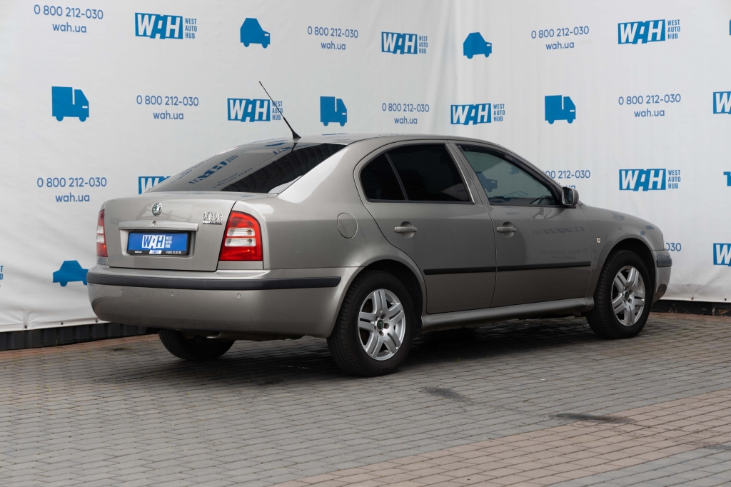 Skoda Octavia 2006 фото 6
