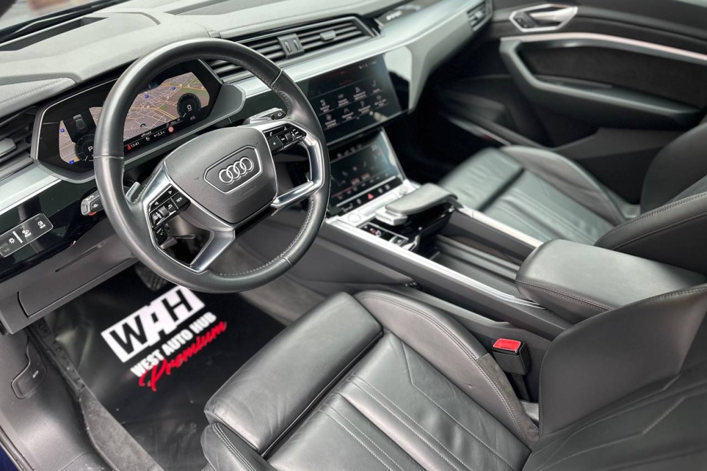 Audi e-tron 95 kWh  2020 фото 12