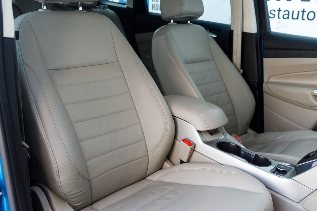 Ford C-Max Hybrid фото 22