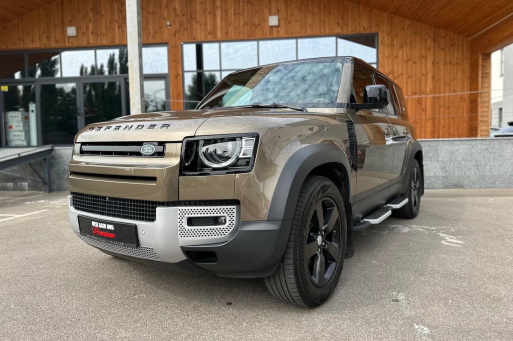 Land Rover Defender 2020 photo 7