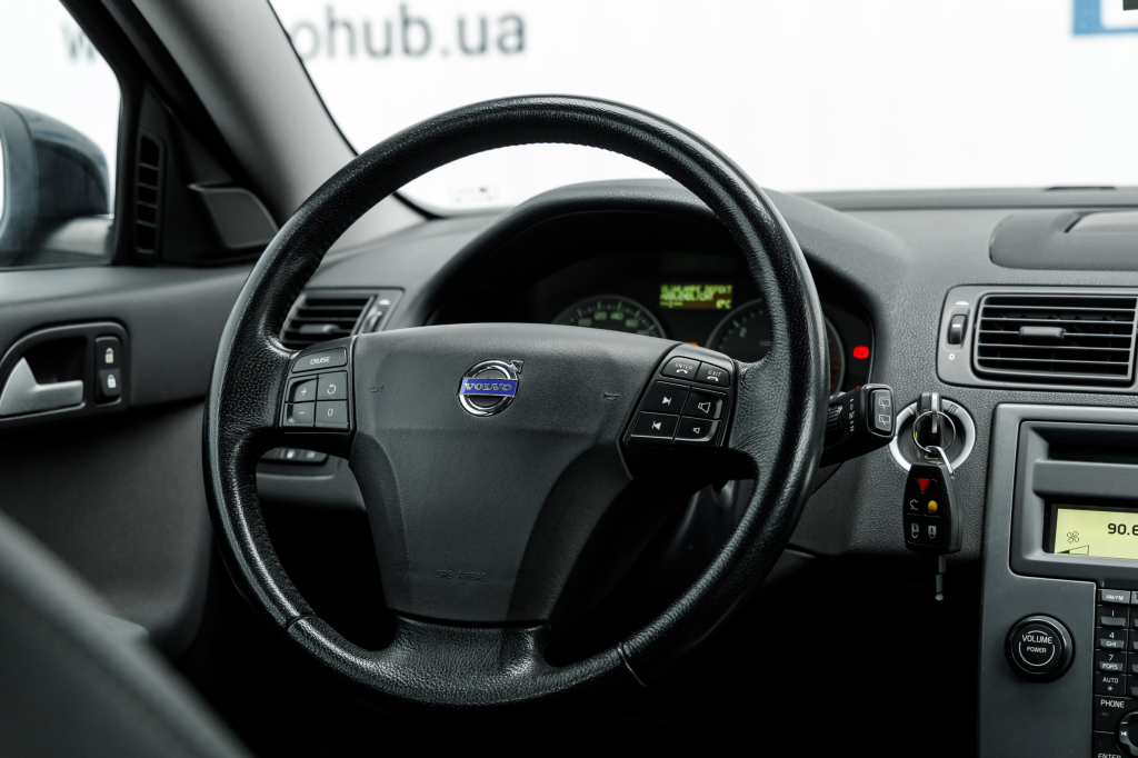 Volvo V50 2007 фото 17