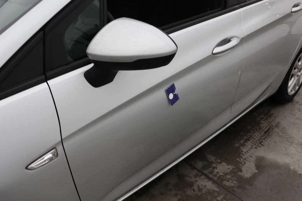 Opel Astra 2018 фото 14