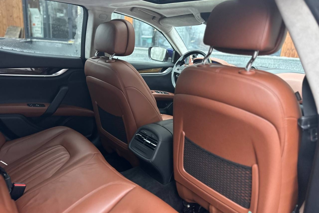 Maserati Ghibli 2015 фото 17