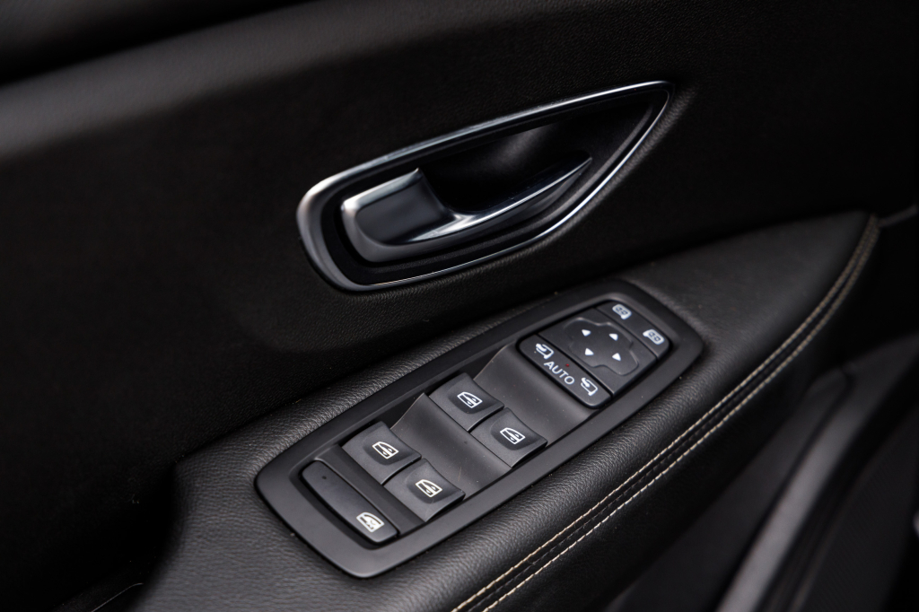 Renault Scenic IV Black Star 2017 photo 18