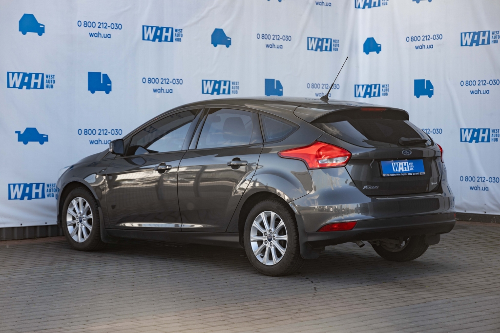 Ford Focus 2016 photo 9