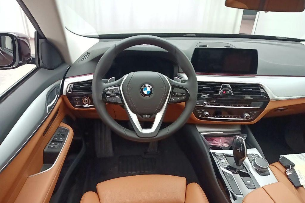 BMW 6er Gran Turismo 2020 photo 1