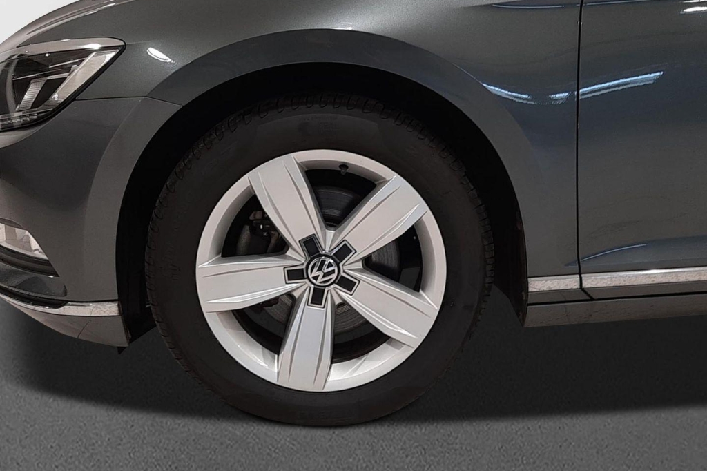 Volkswagen Passat Variant 2016 photo 4