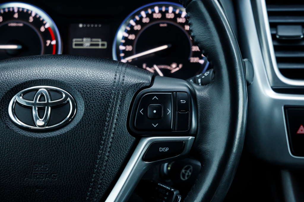 Toyota Highlander 2015 фото 18