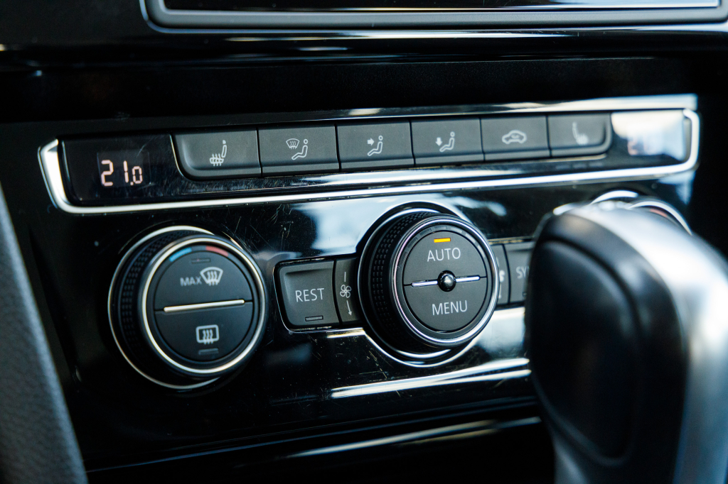 Volkswagen Passat B8 Highline 4Motion 2016 photo 4