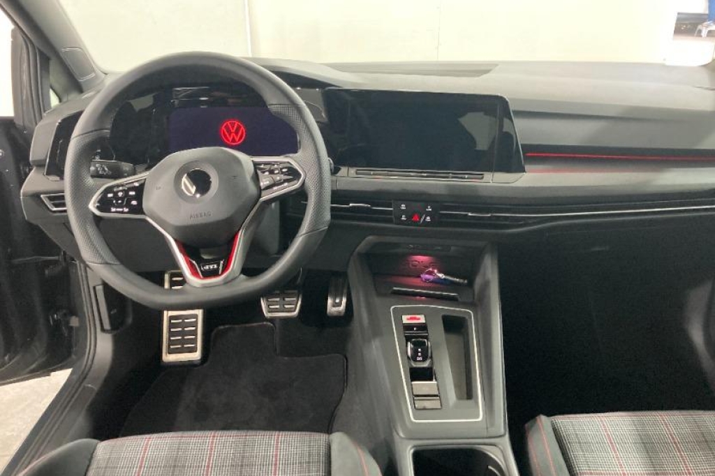 Volkswagen Golf GTI 2020 photo 5