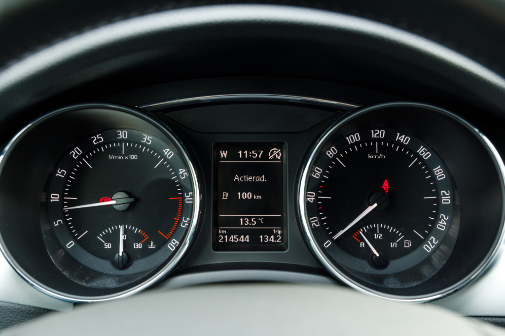 Skoda Superb Green Line 2013 photo 23