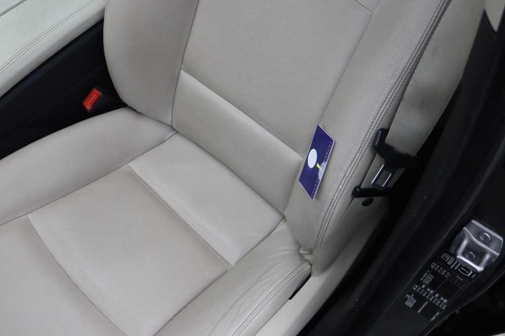 BMW 5er Touring 2015 фото 38