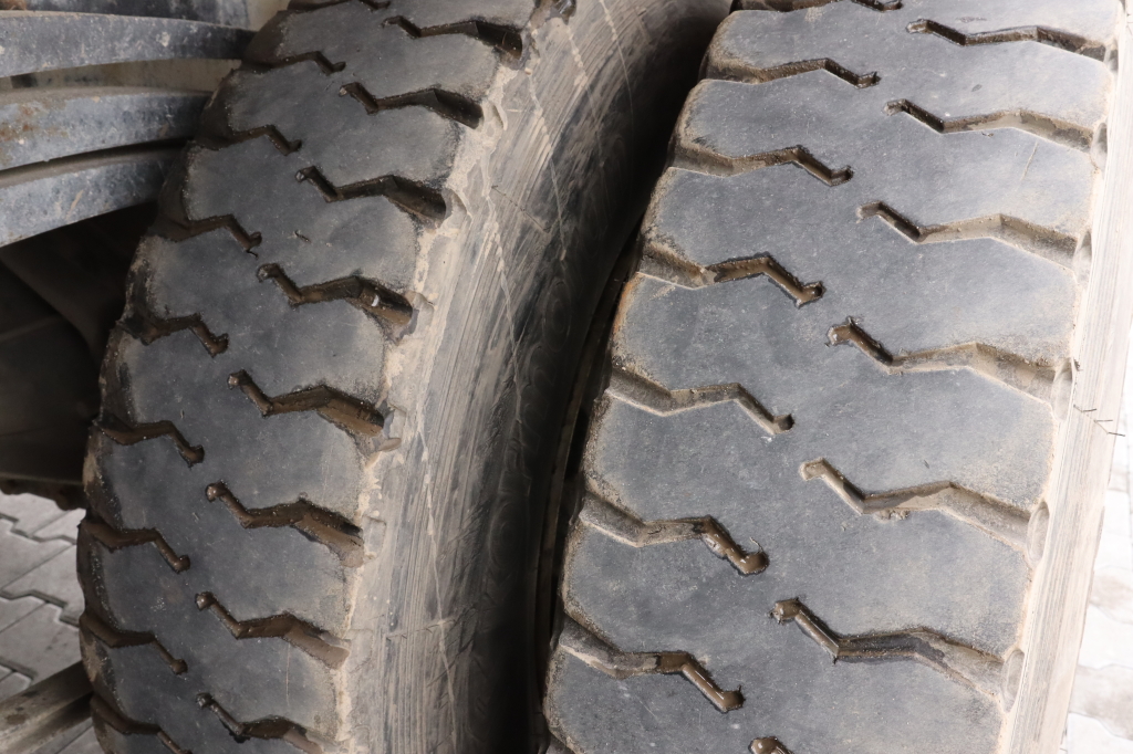 Renault Kerax 430Dxi 2012 фото 10