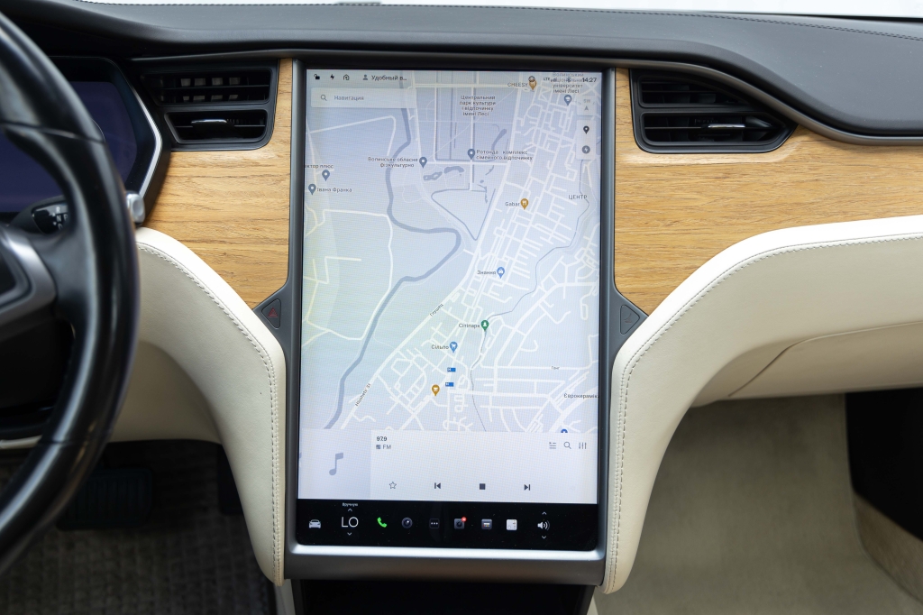 Tesla Model S 75D 2018 photo 26