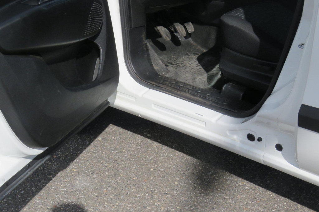 Opel Combo 2018 photo 16