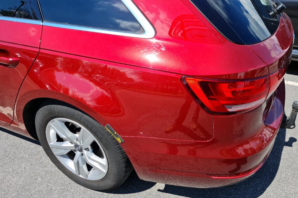 Audi A4 Avant 2017 фото 9