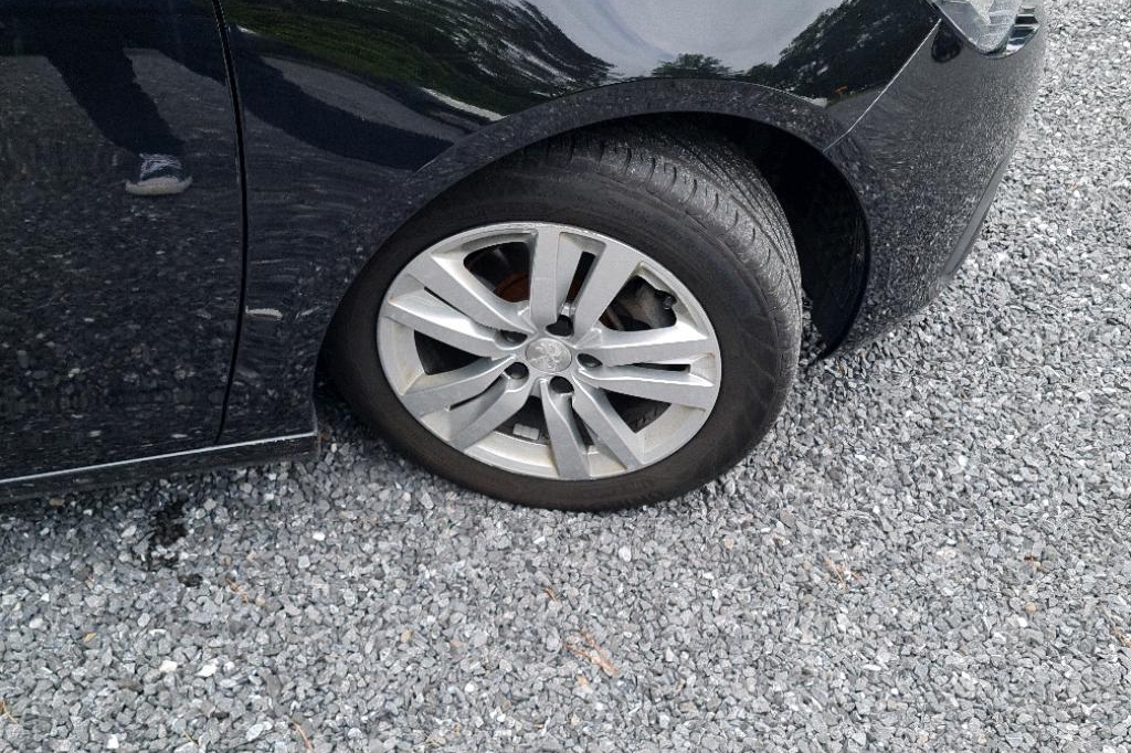 Peugeot 308 2017 photo 13