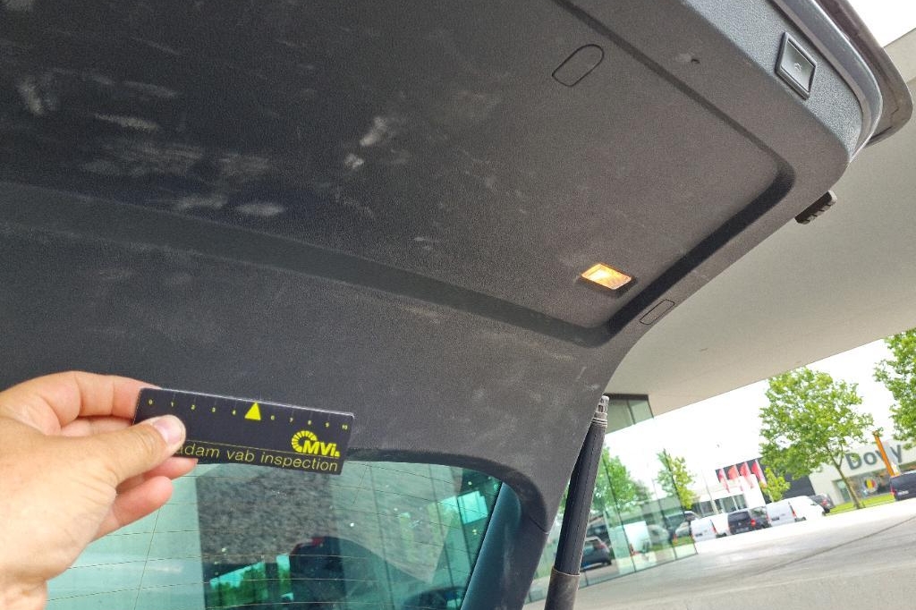 Skoda Superb Combi 2017 фото 9