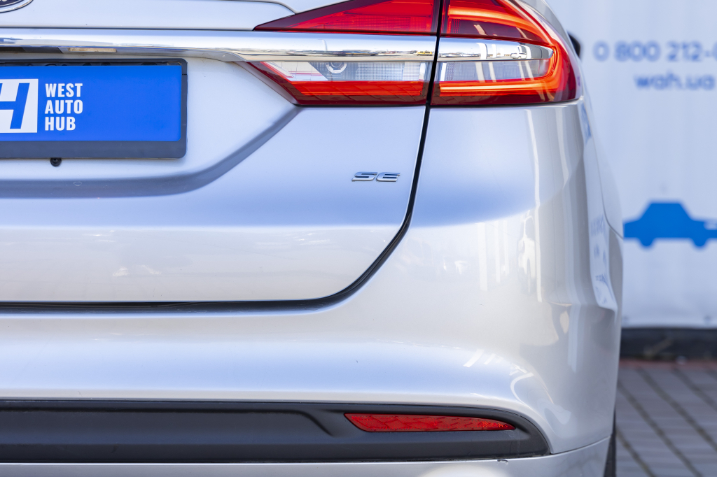 Ford Fusion 2017 фото 11