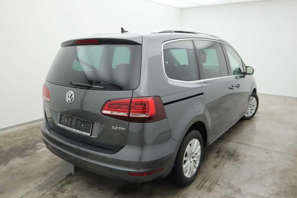 Volkswagen Sharan 2017 photo 2