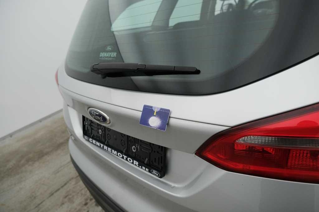 Ford Focus Tunier 2017 photo 44
