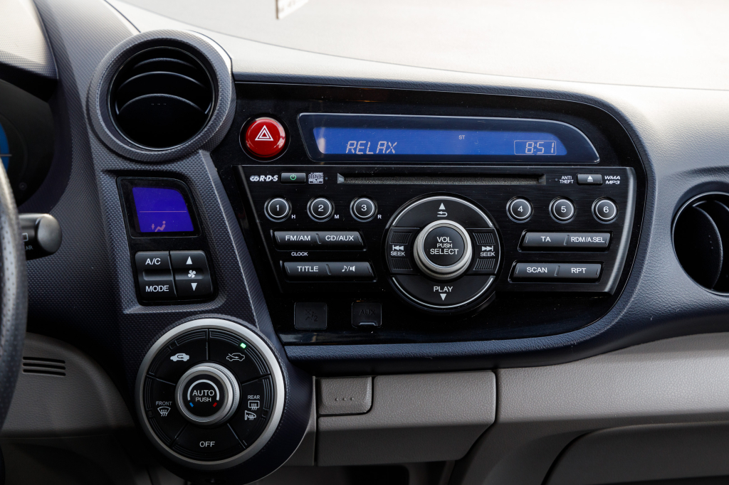 Honda Insight 2010 фото 14