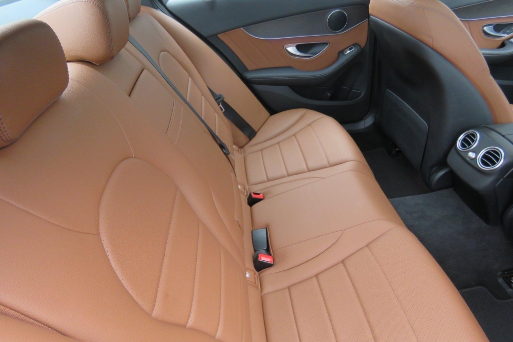 Mercedes-AMG C-Klasse 2019 photo 2