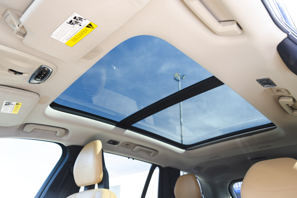 Volvo XC90 2015 фото 22