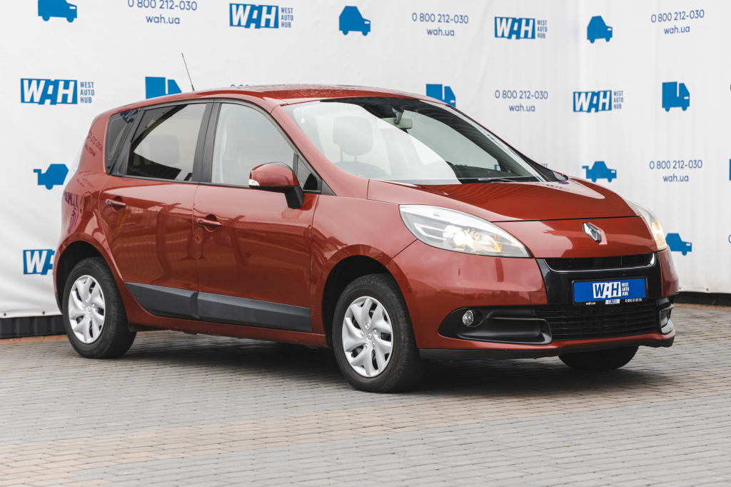 Renault Scenic 2013 фото 3