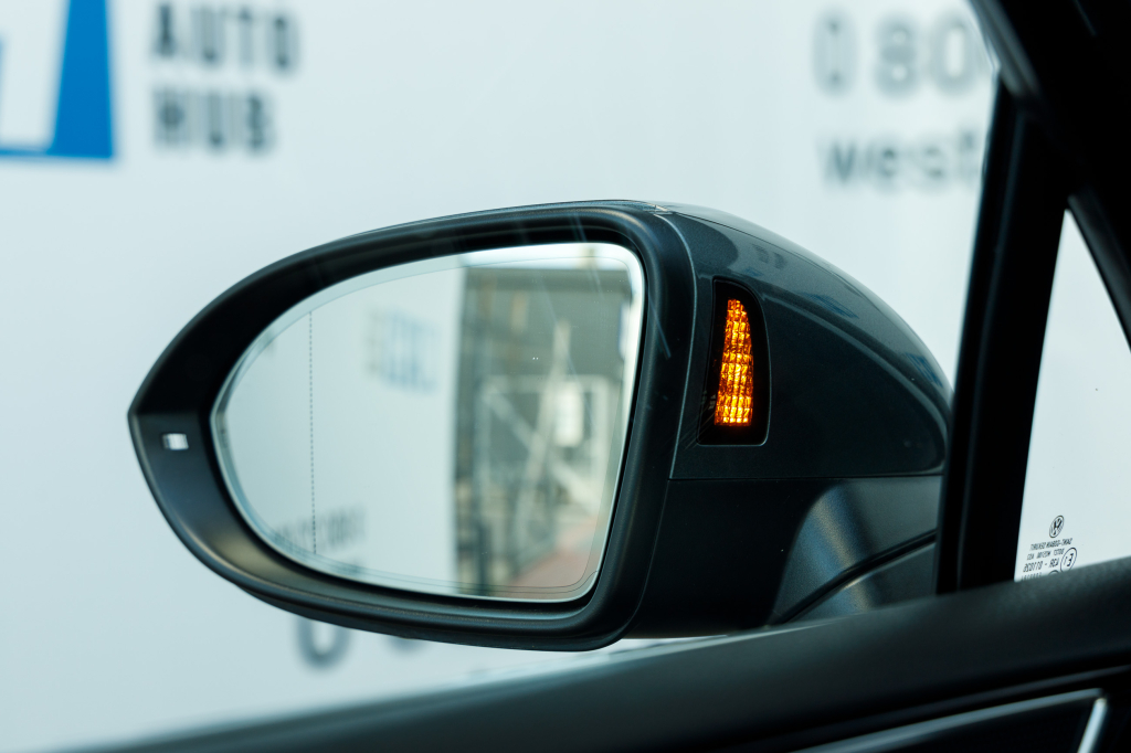 Volkswagen Passat B8 Highline 4Motion 2016 photo 18